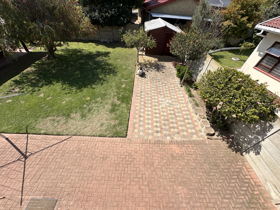 4 Bedroom Property for Sale in Bayview Western Cape